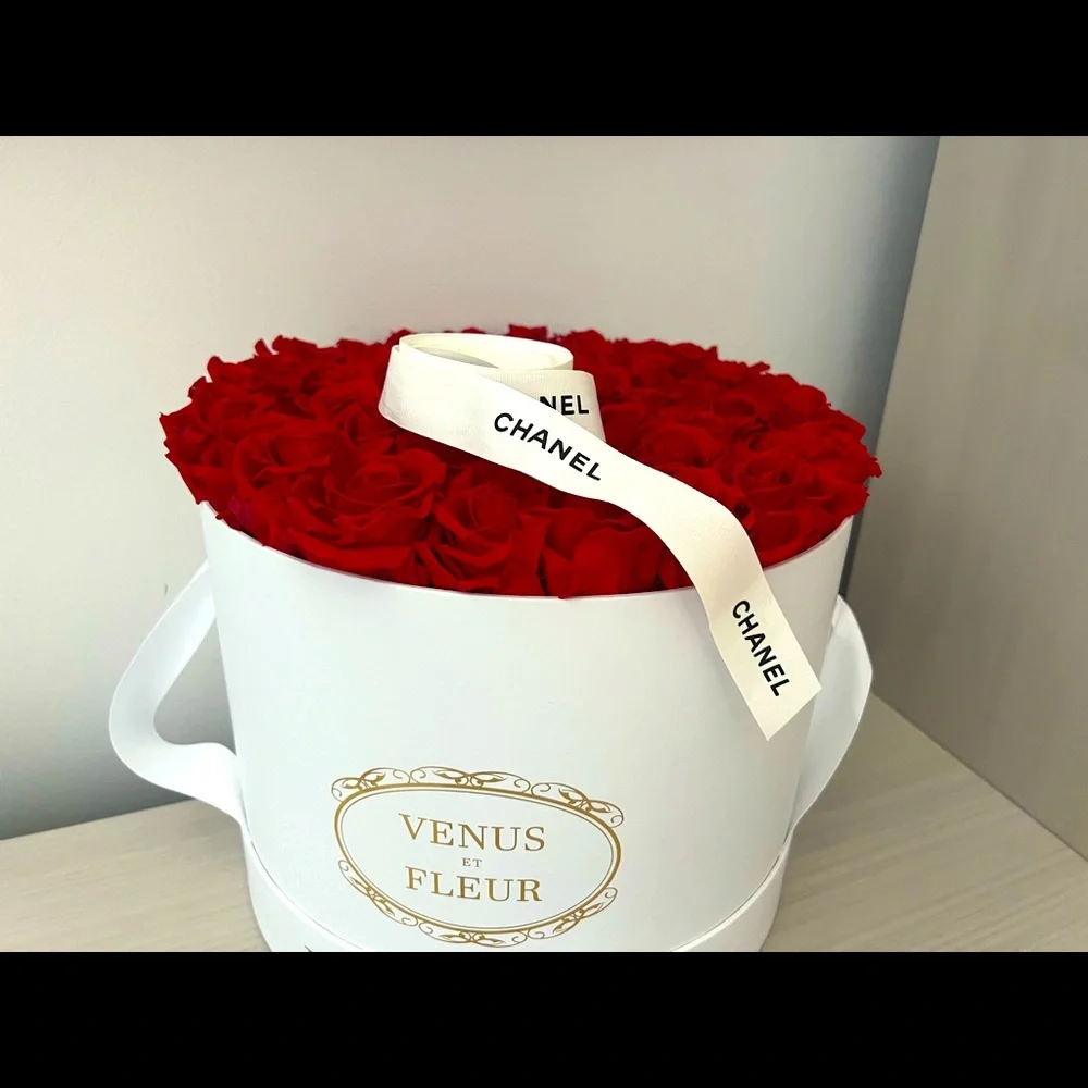 Chanel Ribbon - Picture 3 of 4